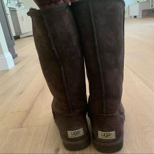 Brown Tall Ugs